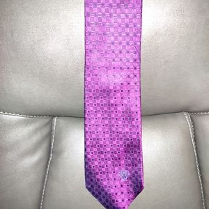 100% Authentic Lavender Versace 👔 Like New